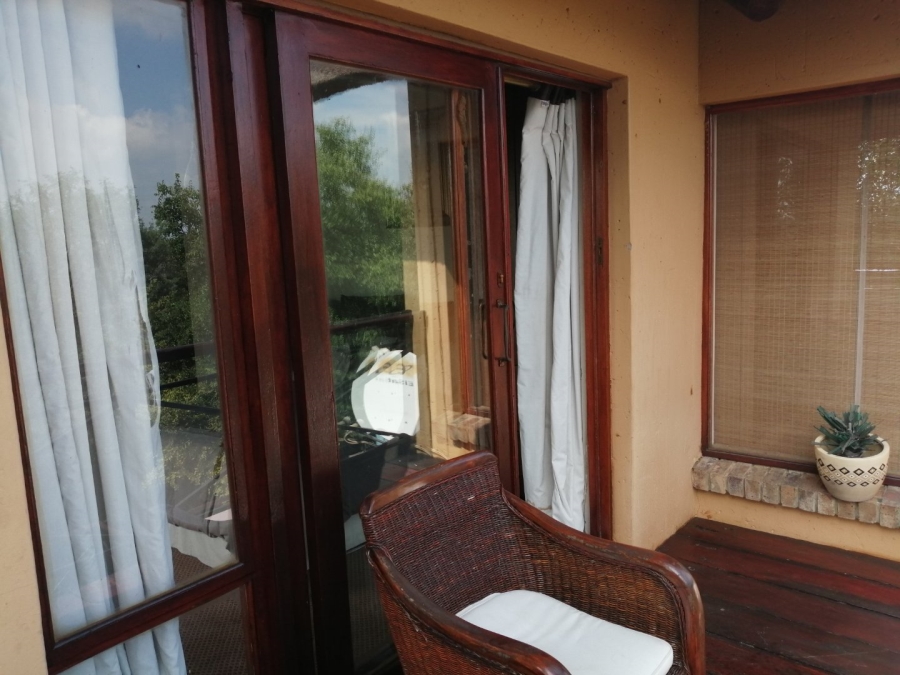 4 Bedroom Property for Sale in Boschenvaal River Front Lodges Free State